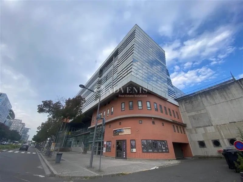 Office in Massy for lease Building Photo- Image 1 of 12