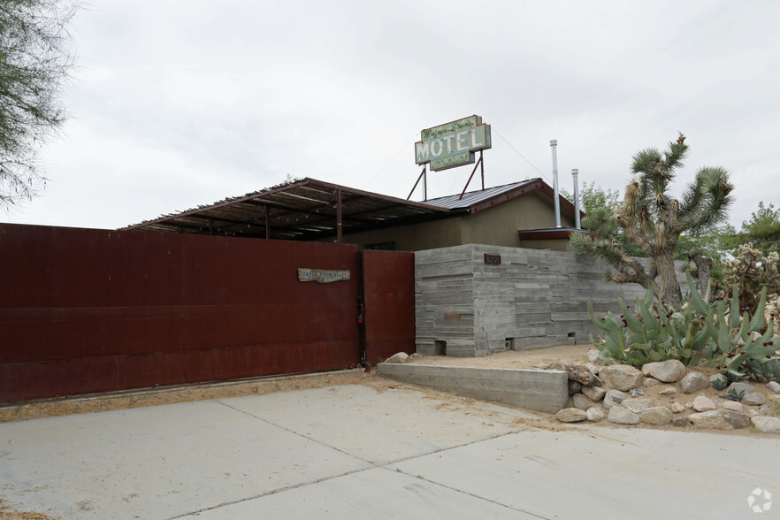 62121 29 Palms Hwy, Joshua Tree, CA à vendre - Photo principale - Image 1 de 1