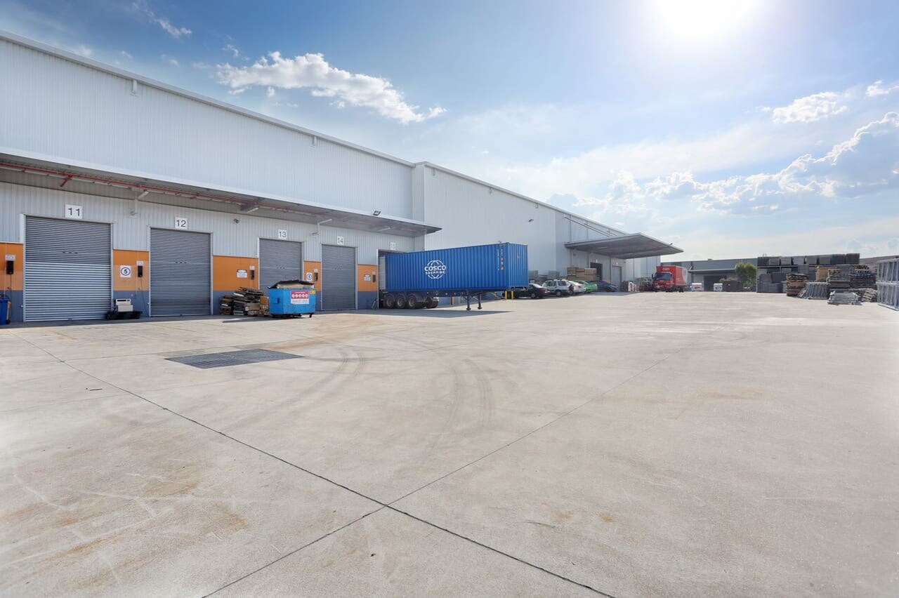 67-75 Templar Rd, ERSKINE PARK for lease Primary Photo- Image 1 of 3