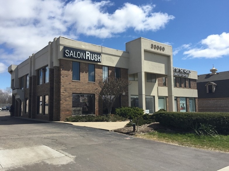33060 Northwestern Hwy, West Bloomfield, MI for sale - Building Photo - Image 3 of 8