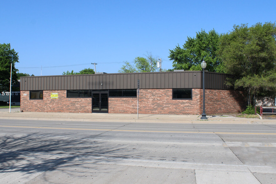 24911 John R Rd, Hazel Park, MI for lease - Primary Photo - Image 1 of 2