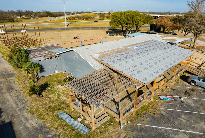 1600 S General Mcmullen Dr, San Antonio, TX for lease - Building Photo - Image 3 of 29