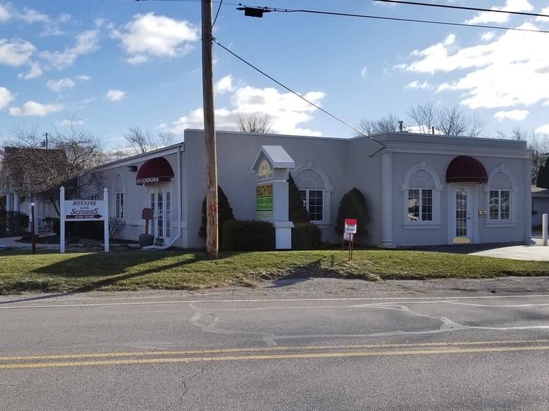 702 Merrillville Rd, Crown Point, IN for sale - Building Photo - Image 1 of 1