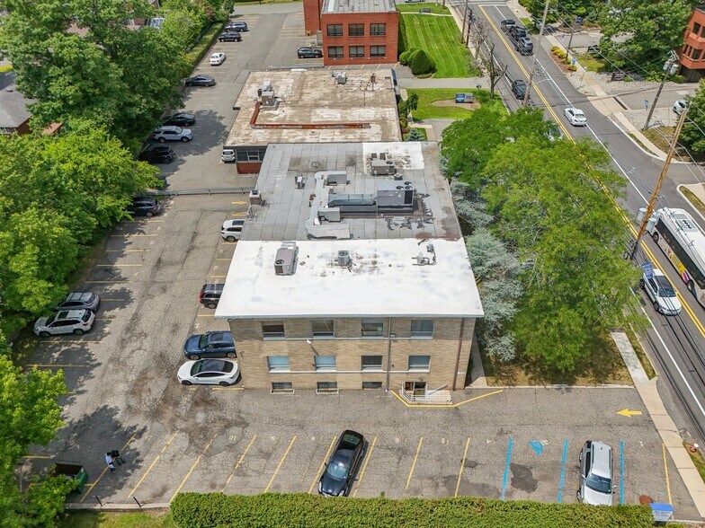 616 E Palisade Ave, Englewood Cliffs, NJ à vendre - Aérien - Image 3 de 47