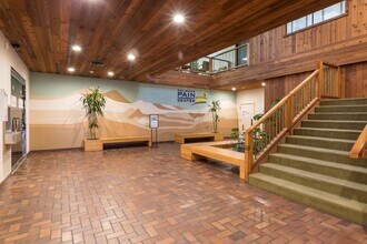 255 N Elm St, Escondido, CA for lease Building Photo- Image 1 of 2