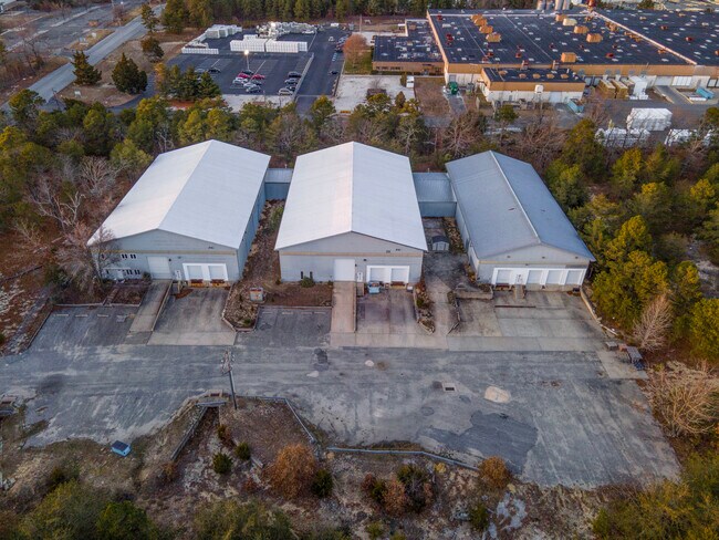 Plus de détails pour 1801 Eden Rd, Millville, NJ - Industriel à vendre