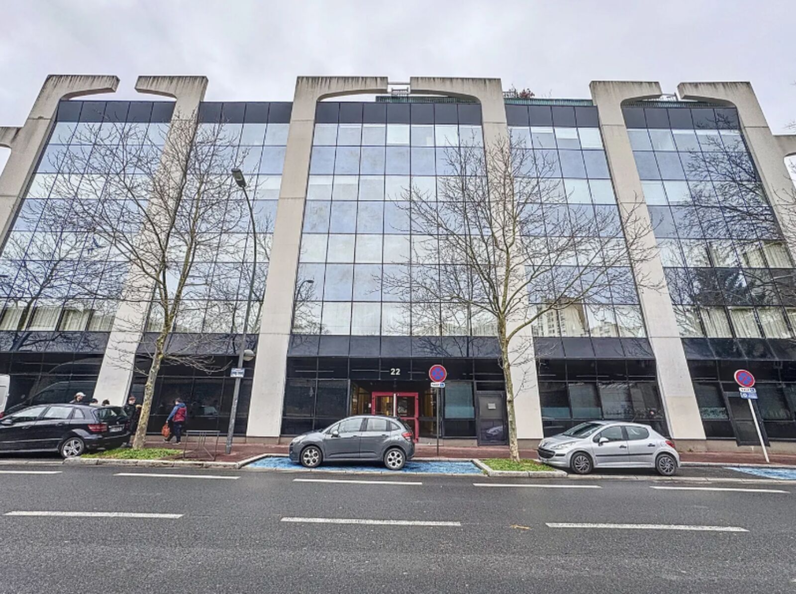 20-22 Boulevard De Stalingrad, Châtillon for sale Building Photo- Image 1 of 16