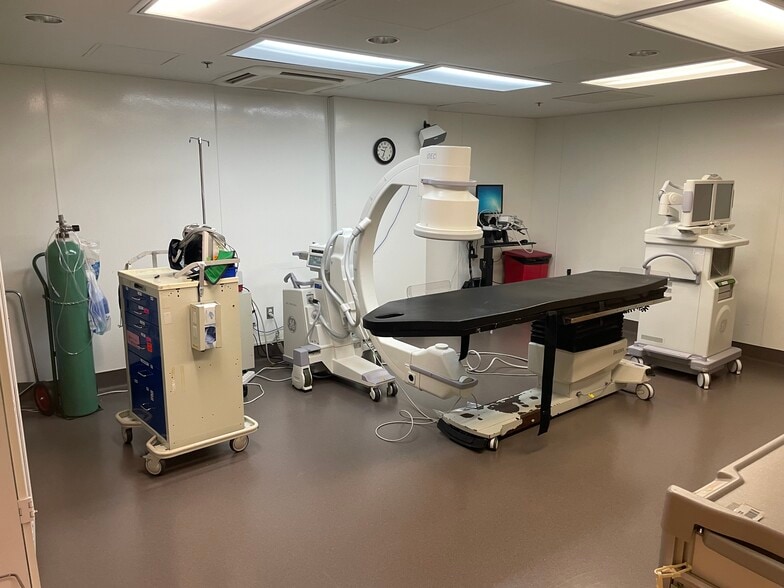 3833 N Fairfax Dr, Arlington, VA for lease - Interior Photo - Image 2 of 10