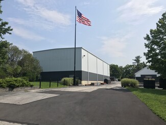Plus de détails pour 77 Bacton Hill Rd, Frazer, PA - Industriel à louer