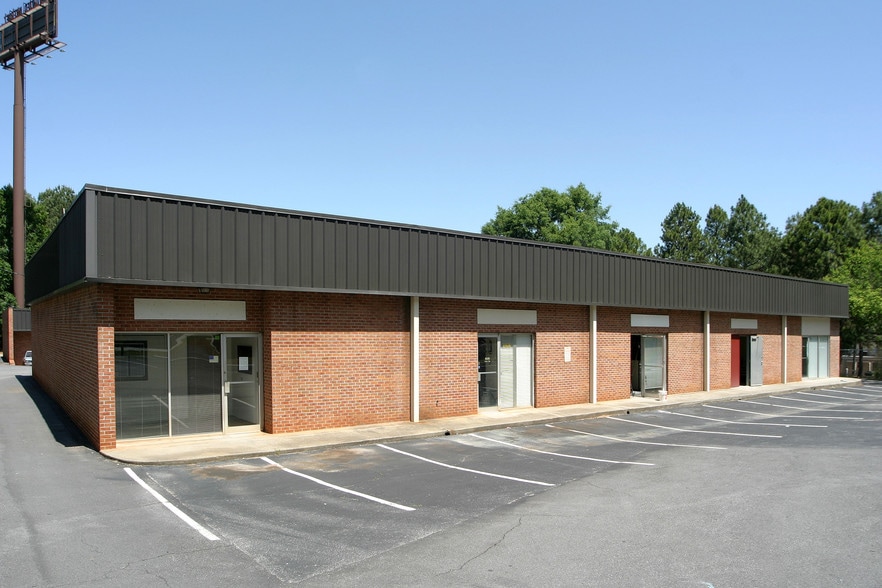 3550 Clarkston Industrial Blvd, Clarkston, GA for lease - Building Photo - Image 2 of 3