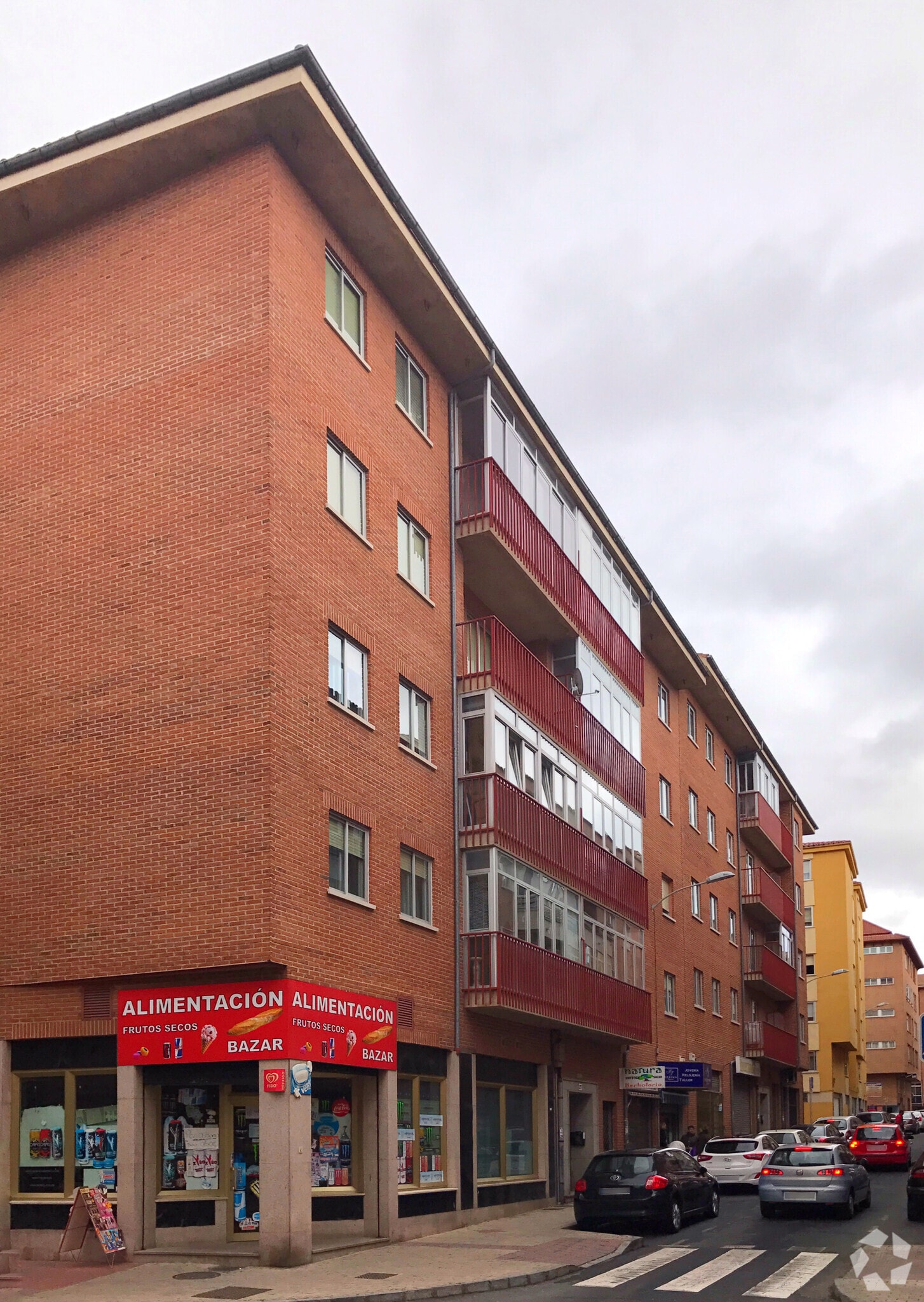 Calle Virgen de las Angustias, 37, Ávila, Ávila for lease Primary Photo- Image 1 of 3