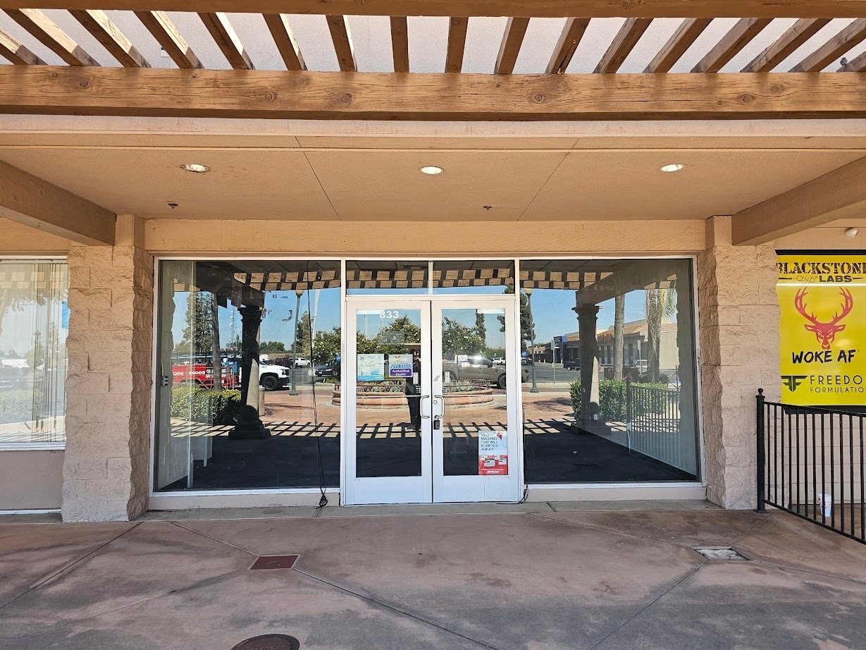 815-977 W Henderson Ave, Porterville, CA for lease Interior Photo- Image 1 of 10
