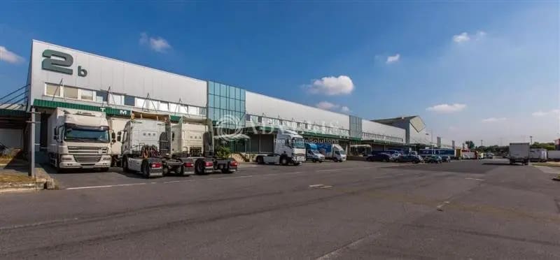 Industrial in Aulnay-sous-Bois for lease Building Photo- Image 1 of 9