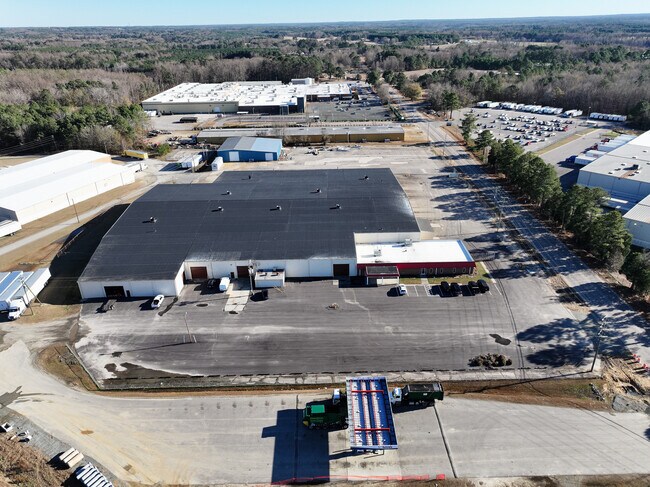 Plus de détails pour 2509 Cox Mill Rd, Sanford, NC - Industriel à louer