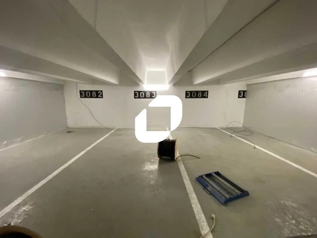 Industriel dans Lormont à louer Photo intérieure- Image 1 de 2