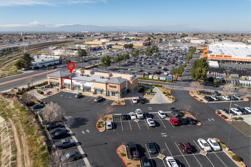 44140 20th St W, Lancaster, CA for lease - Building Photo - Image 3 of 11