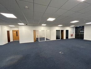 Sidings Ct, Doncaster à louer Photo intérieure- Image 2 de 9