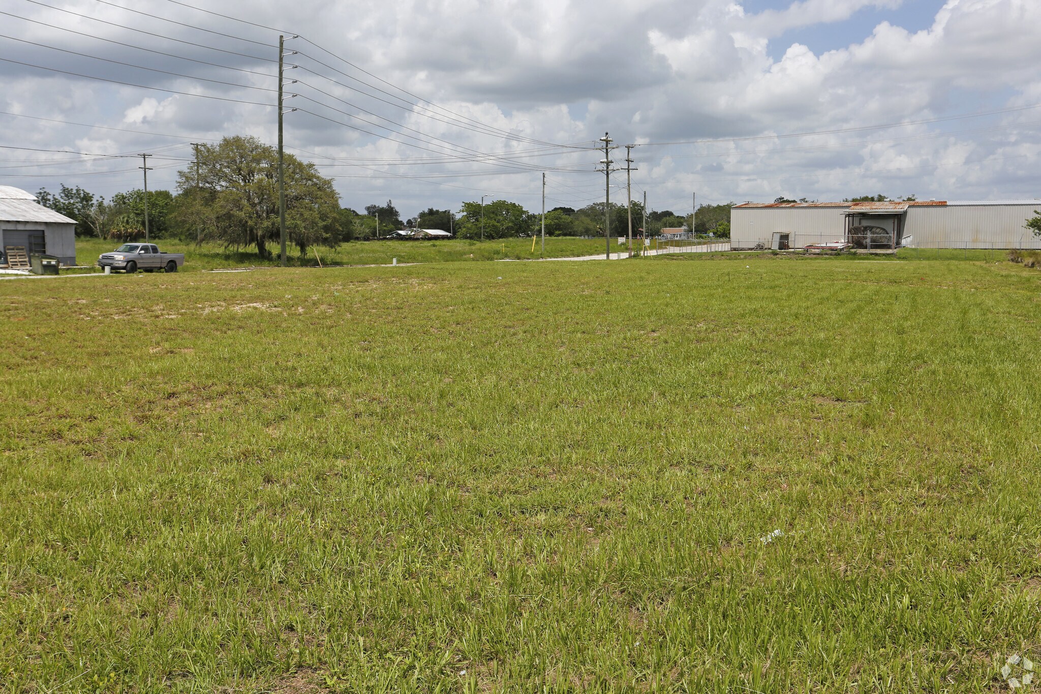 648 N Ridgewood Dr, Sebring, FL for sale Primary Photo- Image 1 of 16