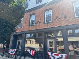 More details for 109 N Main St, Columbia, IL - Office for Lease