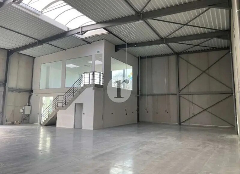 Bureau dans Sainghin-en-Mélantois à louer - Photo du bâtiment - Image 2 de 4