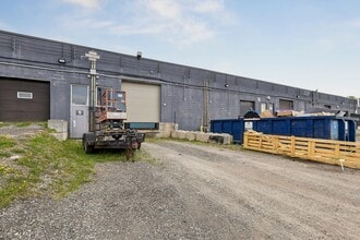 131 Sheldon Dr, Cambridge, ON for lease Interior Photo- Image 2 of 7