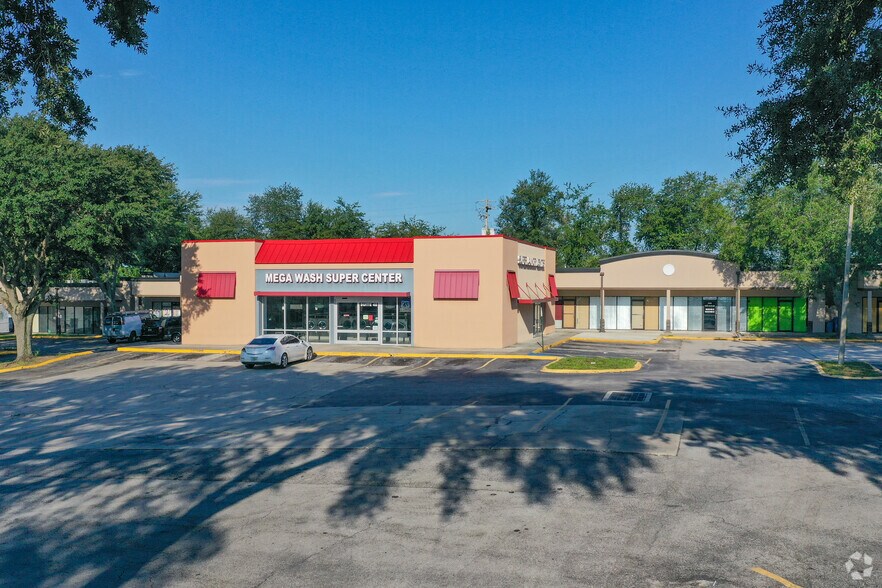 1450 Skipper Rd, Lutz, FL à louer - Photo du bâtiment - Image 2 de 5