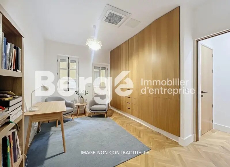 Office in Nice for sale Interior Photo- Image 1 of 11