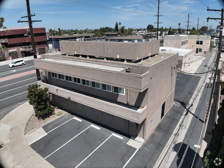 13822 Beach Blvd, Westminster, CA à vendre - Communauté Matterport - Image 3 de 31