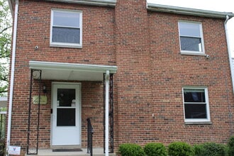 867 High St, Worthington, OH for lease Interior Photo- Image 1 of 13