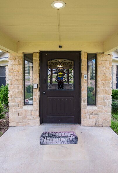 8579 State Highway 31 W, Athens, TX à vendre - Photo du bâtiment - Image 2 de 16
