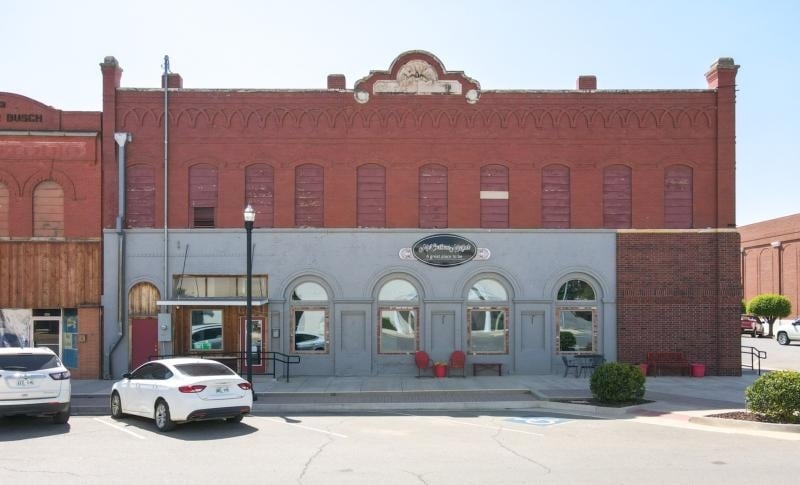 100 W 4th St, Hobart, OK for sale - Building Photo - Image 2 of 72