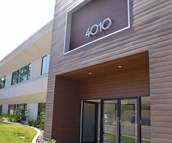 4010 Morena Blvd, San Diego, CA à louer - Photo du bâtiment - Image 2 de 5