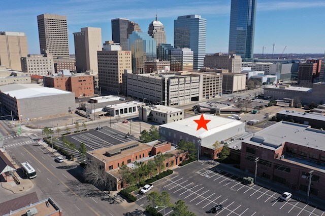 417 Dean A Mcgee Ave, Oklahoma City, OK à vendre - Aérien - Image 2 de 3
