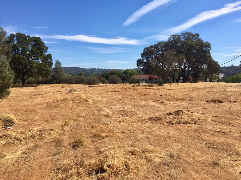 2557 Merrychase Dr, Cameron Park, CA for sale - Primary Photo - Image 1 of 5