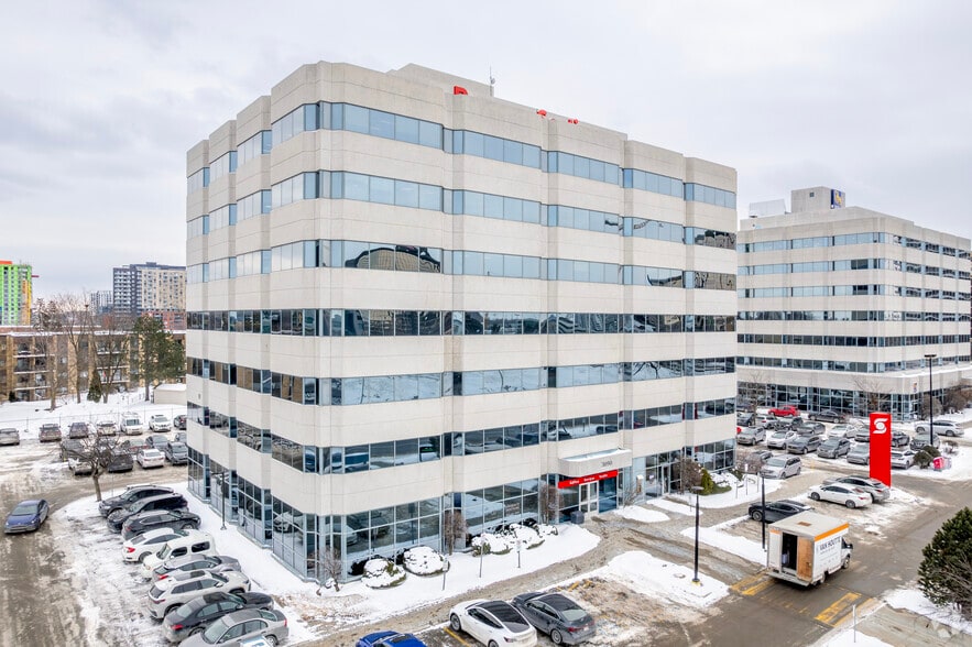 3090 Boul Le Carrefour, Laval, QC for lease - Building Photo - Image 2 of 3