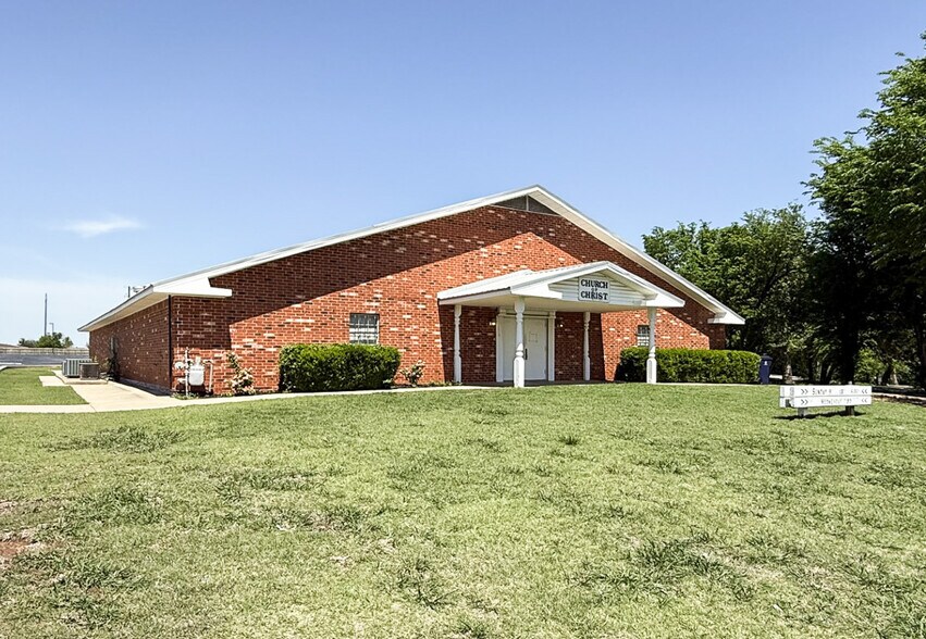 1017 SW 84th St, Oklahoma City, OK for sale - Primary Photo - Image 1 of 4