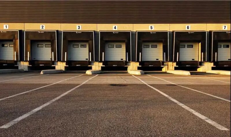 Office in Genas for lease - Building Photo - Image 2 of 5