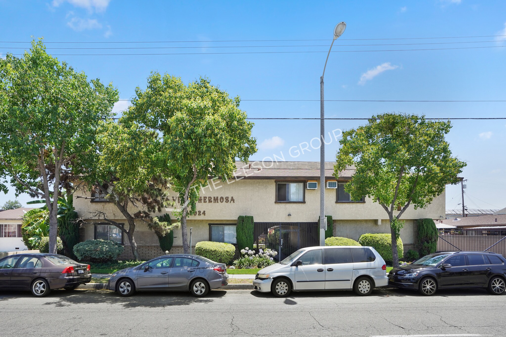 12024 Bellflower Blvd, Downey, CA à vendre Photo principale- Image 1 de 14