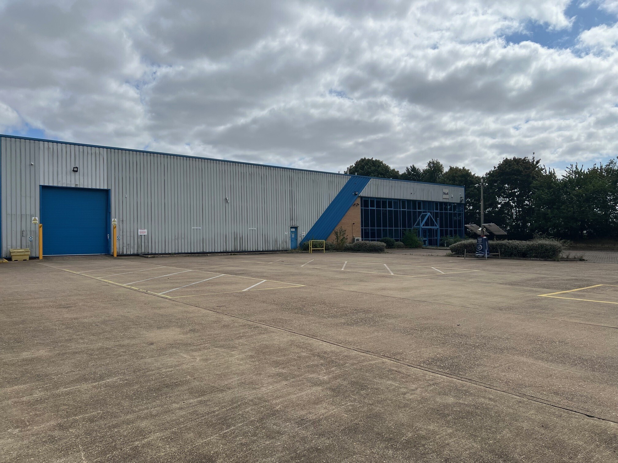 Shipton Way, Rushden for lease Building Photo- Image 1 of 4