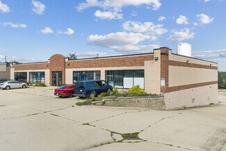 Plus de détails pour 7435-7441 Mentor Ave, Mentor, OH - Commerce de détail à louer
