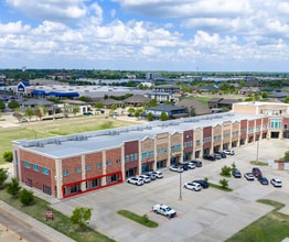 480 24th Ave NW, Norman, OK à louer Photo intérieure- Image 1 de 18