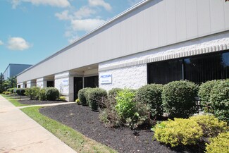 Plus de détails pour 2557-2571 Center Rd, Hinckley, OH - Bureau à louer