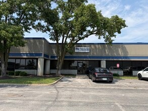 5-49 Cassens Ct, Fenton, MO à louer Photo intérieure- Image 1 de 11