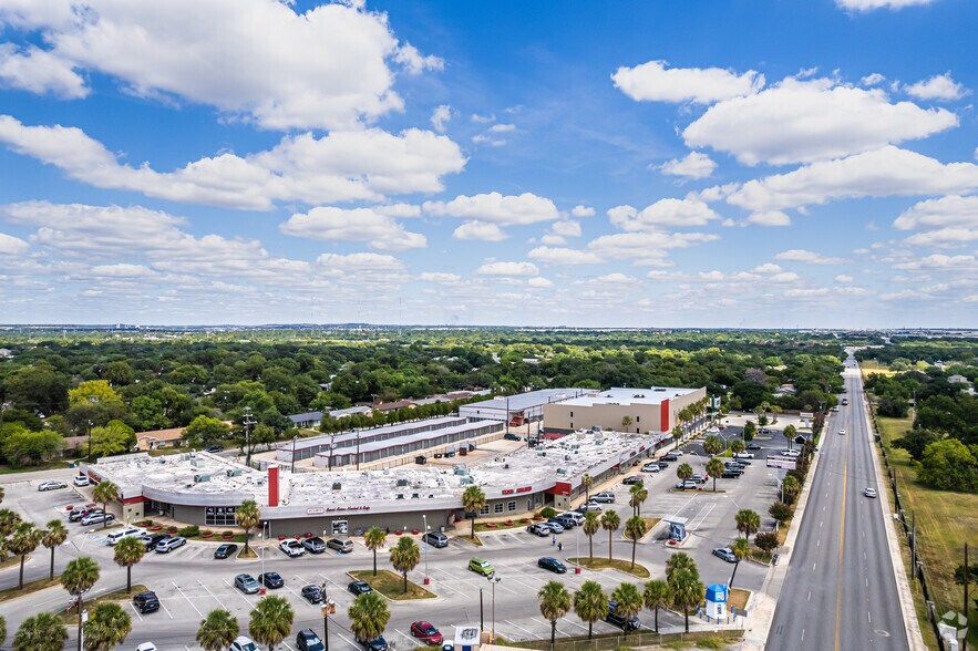 1023 Rittiman Rd, San Antonio, TX à louer - Aérien - Image 2 de 6