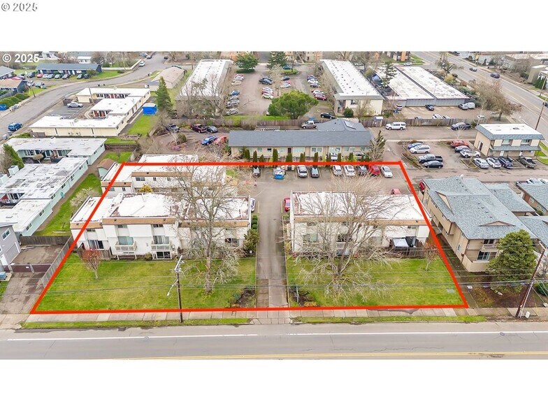 2125 NW Highland Dr, Corvallis, OR à vendre - Photo du bâtiment - Image 2 de 25