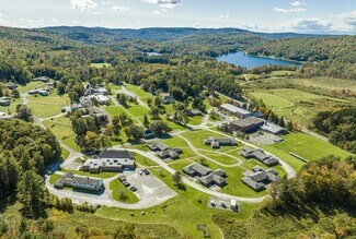 Plus de détails pour 13640 State Route 22, Canaan, NY - Bureau à vendre