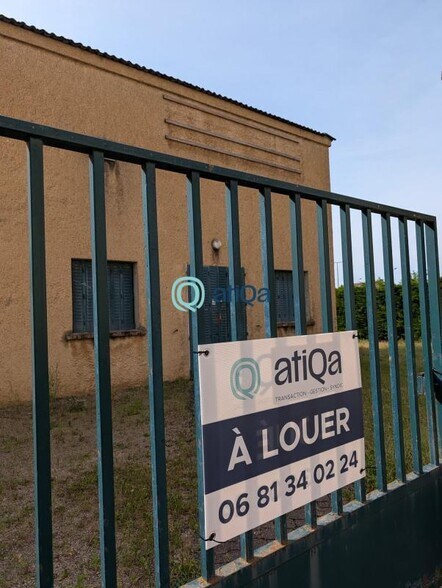 Retail in Chalon-sur-Saône for lease - Building Photo - Image 1 of 7