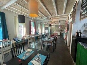Retail in SAGUNTO/SAGUNT, Valencia for lease Interior Photo- Image 1 of 13