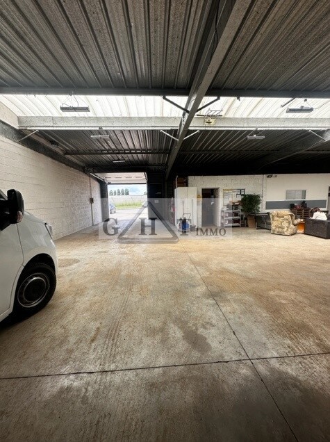 Industrial in Vaux-le-Pénil for sale Interior Photo- Image 1 of 7