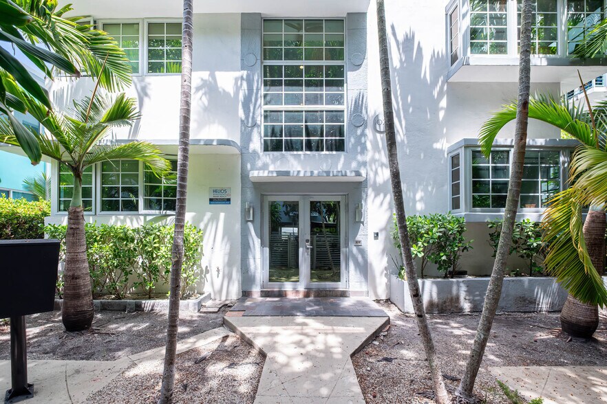 1025 Meridian Ave, Miami Beach, FL for sale - Building Photo - Image 1 of 20